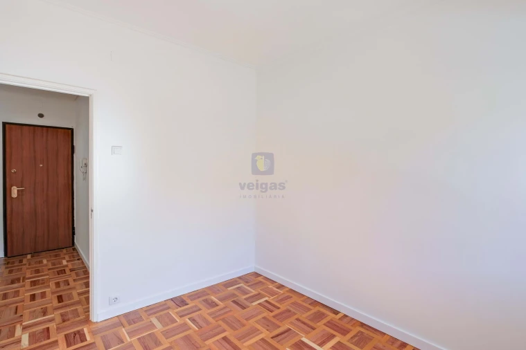 Apartamento T3 para Venda em Águas Livres Foto 12