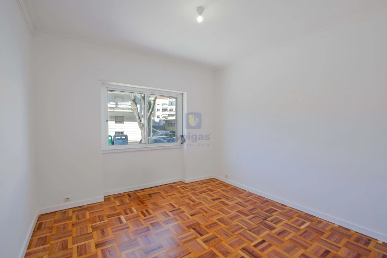 Apartamento T3 para Venda em Águas Livres Foto 19