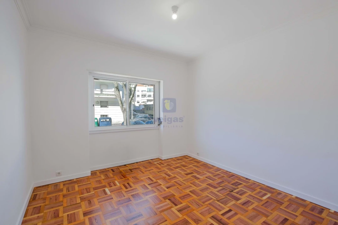 Apartamento T3 para Venda em Águas Livres Foto 19