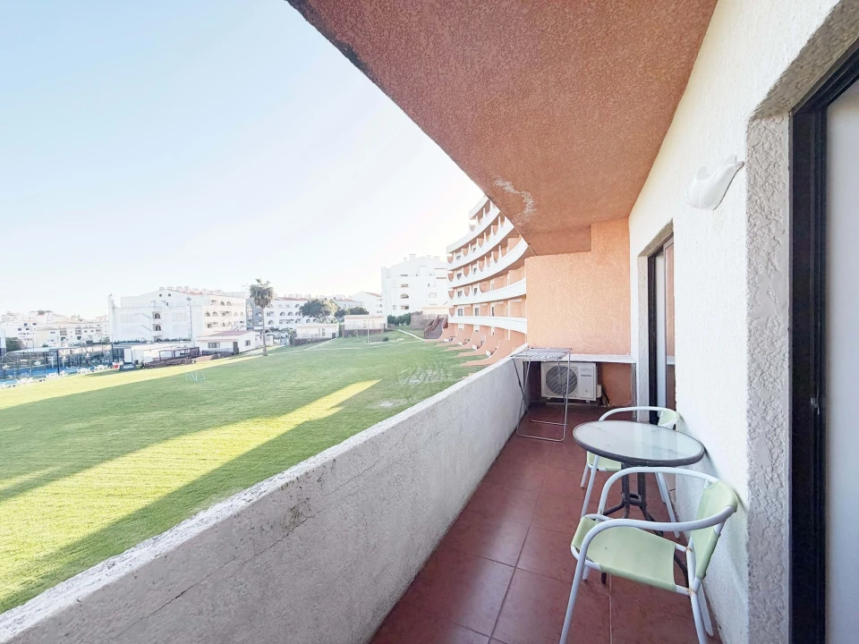 Apartamento T1 para Venda em Albufeira e Olhos de Água Foto 1
