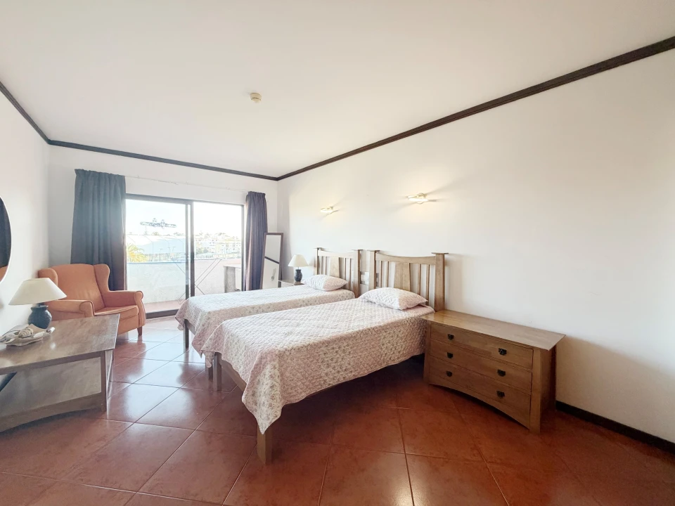 Apartamento T1 para Venda em Albufeira e Olhos de Água Foto 7