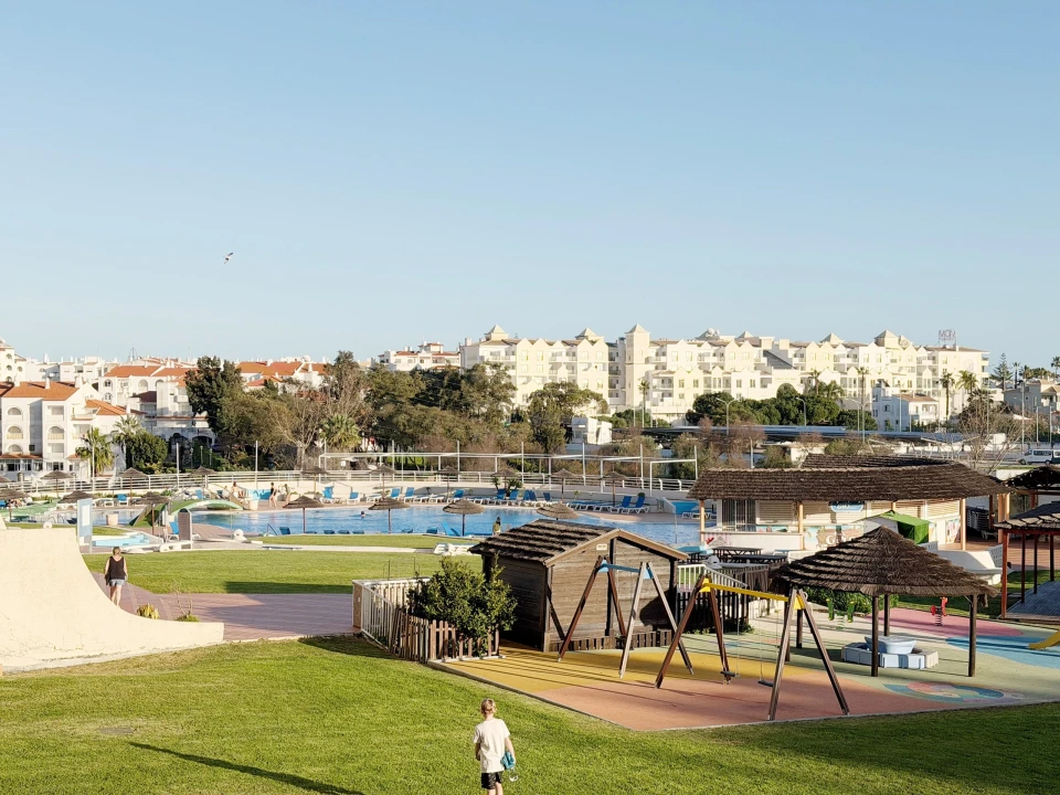 Apartamento T1 para Venda em Albufeira e Olhos de Água Foto 16