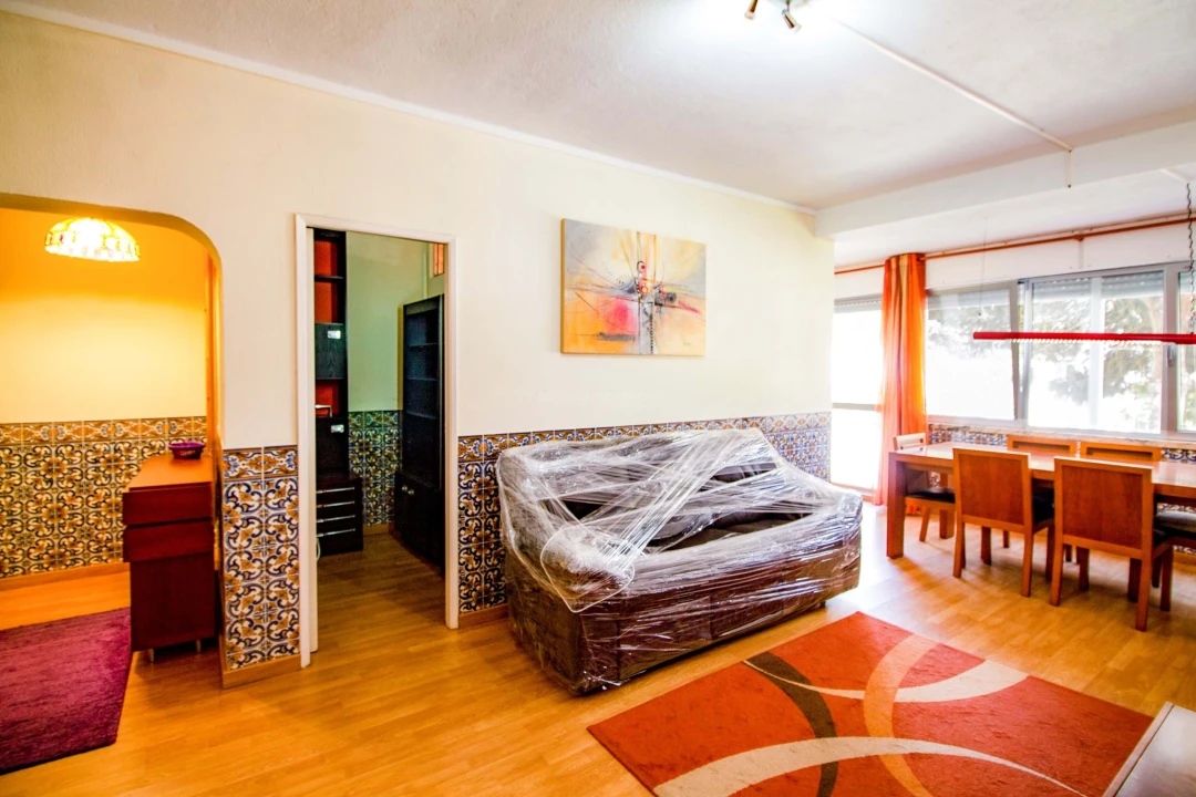 Apartamento T1 para Arrendamento em Caparica e Trafaria Foto 2