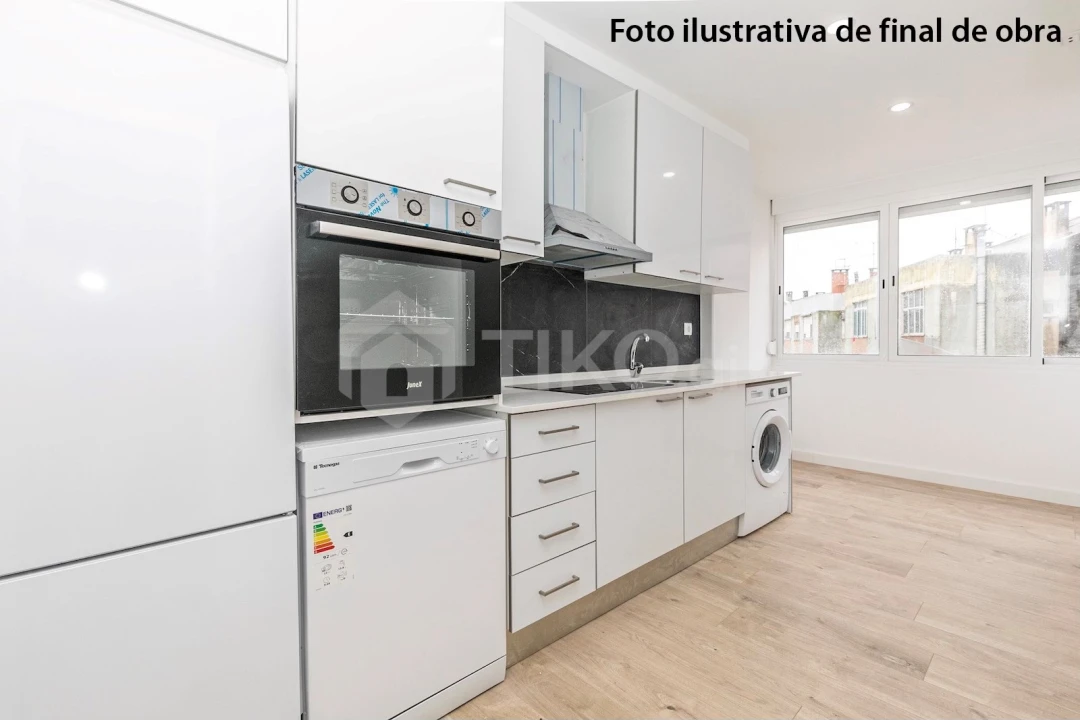 Apartamento T3 para Venda em Falagueira-Venda Nova Foto 1