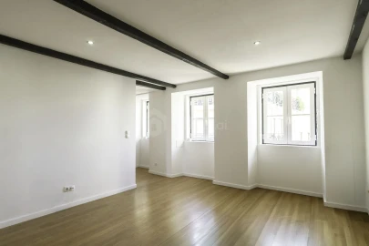 Apartamento T1 para Venda em Misericórdia