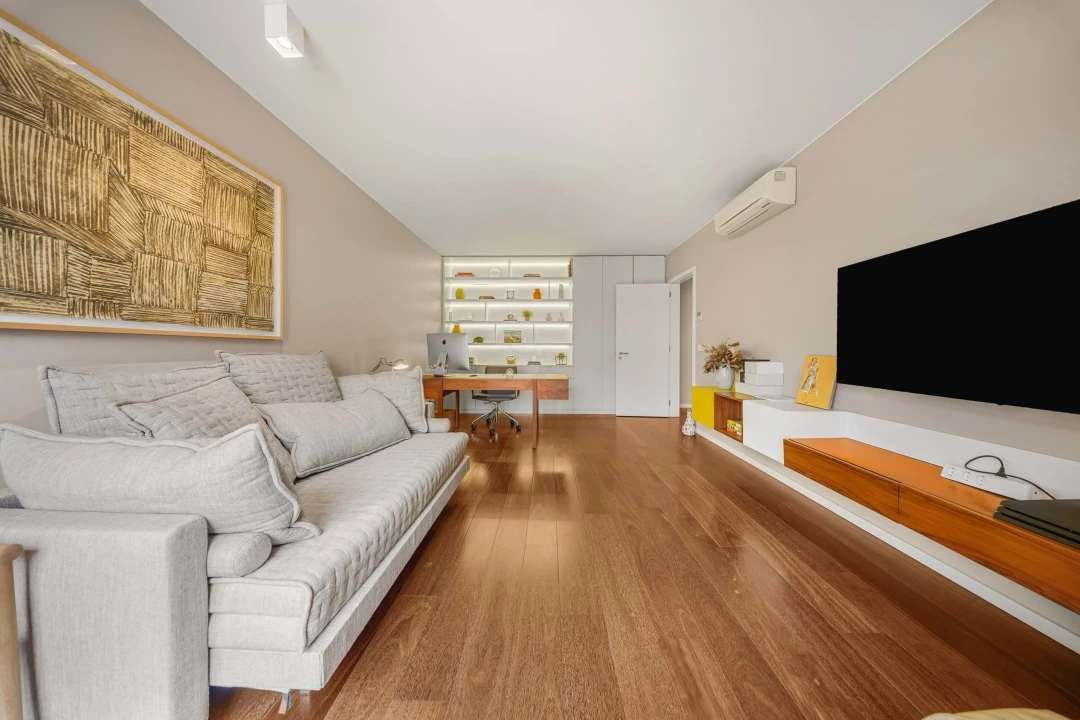 Apartamento T6 para Venda em Avenidas Novas Foto 4