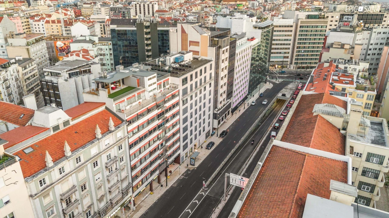 Apartamento T6 para Venda em Avenidas Novas Foto 37