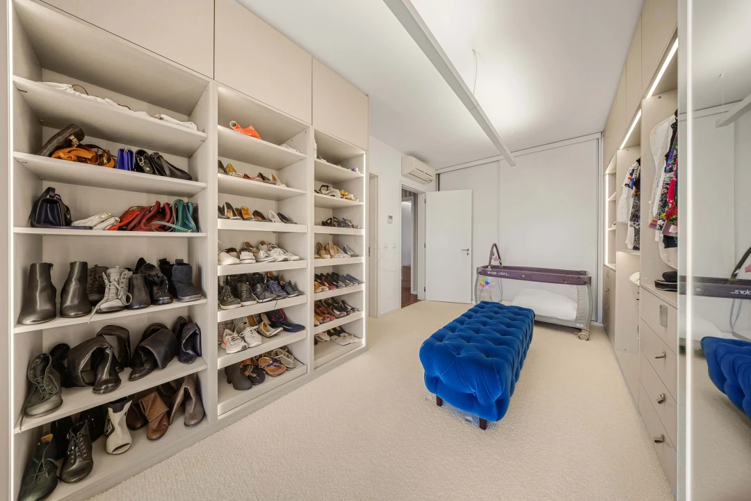 Apartamento T6 para Venda em Avenidas Novas Foto 25