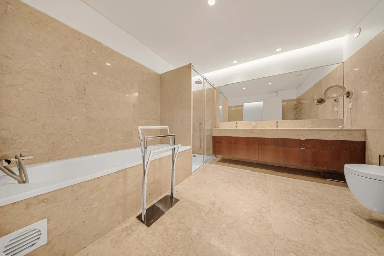 Apartamento T6 para Venda em Avenidas Novas Foto 23