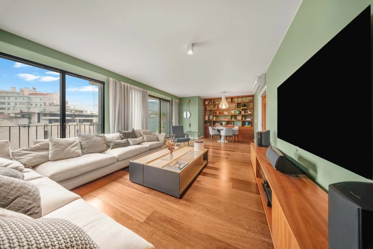 Apartamento T6 para Venda em Avenidas Novas Foto 1