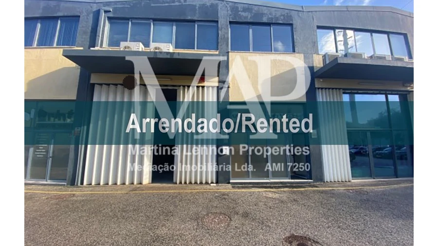 Armazém para Arrendamento em Santa Maria e São Miguel, São Martinho, São Pedro Penaferrim