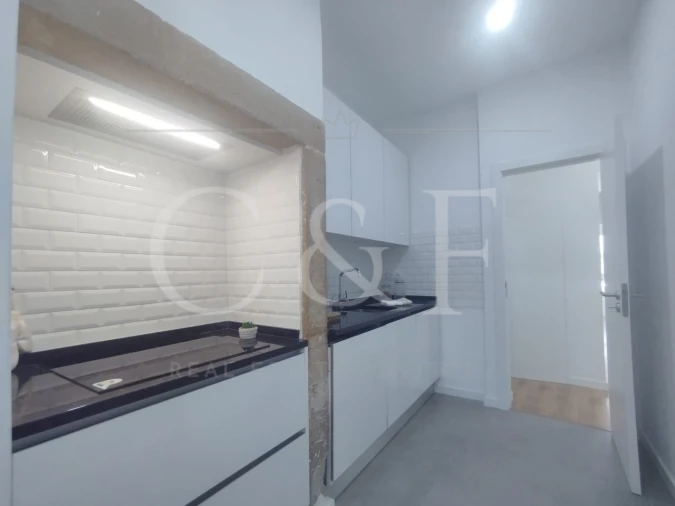 Apartamento T3 para Venda em Penha de França Foto 2