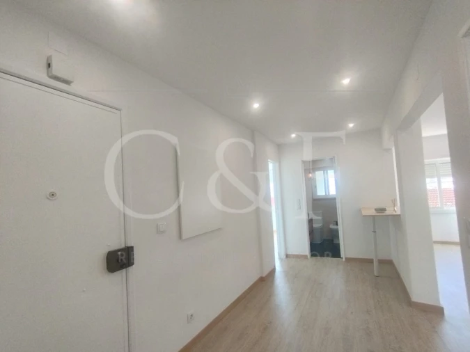 Apartamento T2 para Venda em Queluz e Belas Foto 10