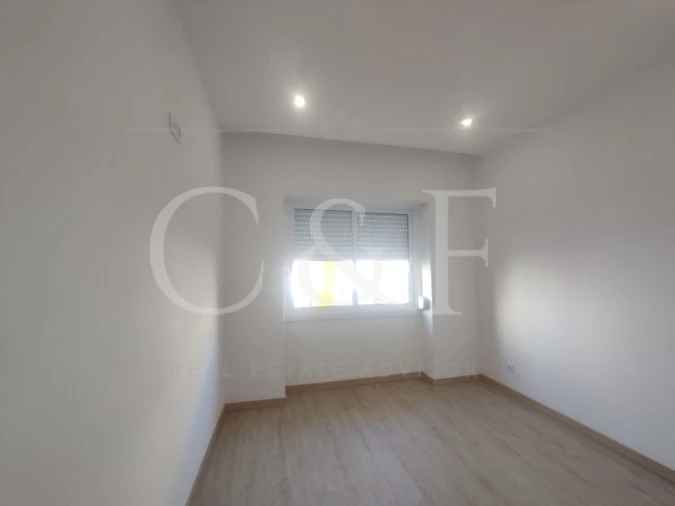 Apartamento T2 para Venda em Queluz e Belas Foto 16