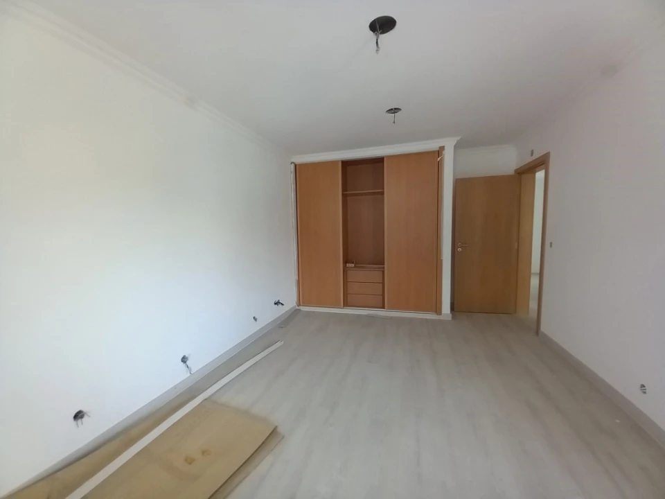 Moradia T5 para Venda em Amora Foto 28