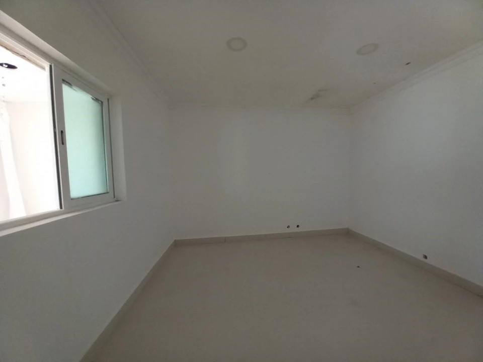 Moradia T5 para Venda em Amora Foto 39