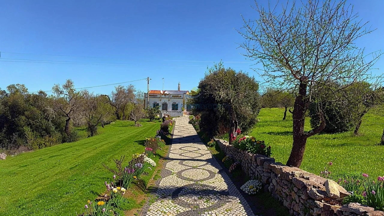 Terreno Misto para Venda em Boliqueime Foto 5