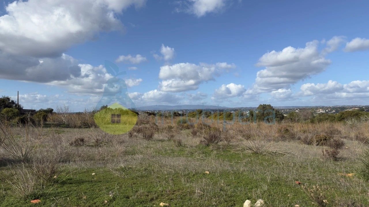 Terreno Misto para Venda em Alcantarilha e Pêra Foto 9