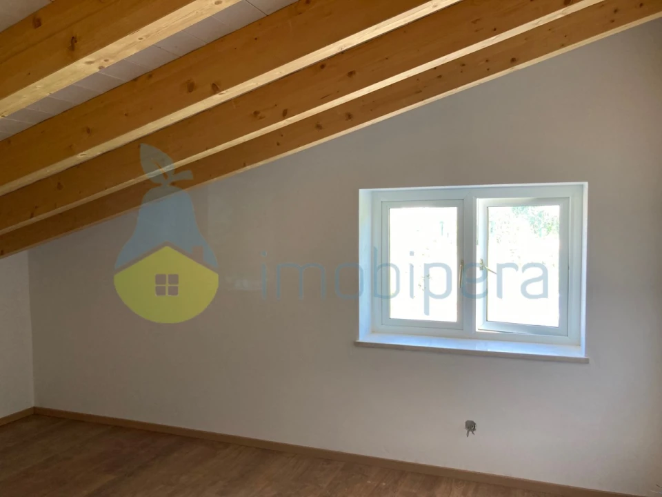 Moradia T5 para Venda em Ferreiras Foto 26