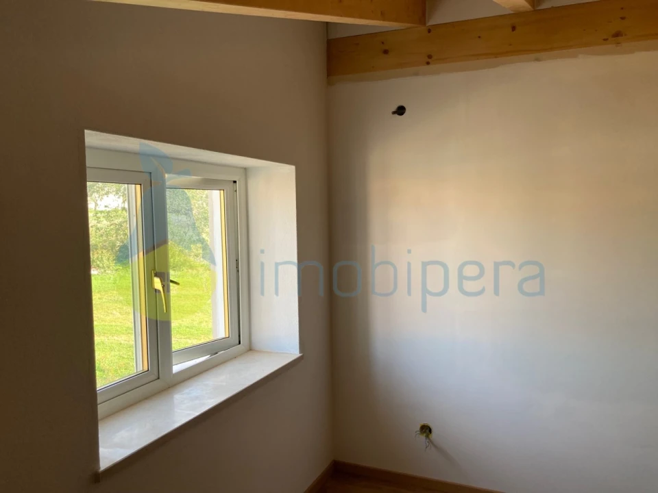 Moradia T5 para Venda em Ferreiras Foto 27