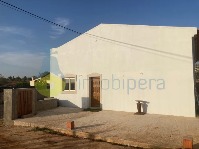 Moradia T5 para Venda em Ferreiras Foto 17