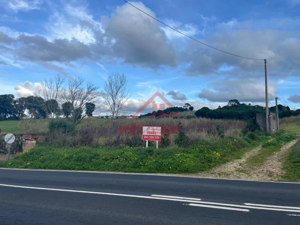 Quinta para Venda em Azueira e Sobral da Abelheira Foto 1