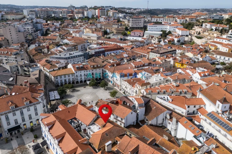 Prédio para Venda em Leiria, Pousos, Barreira e Cortes Foto 9