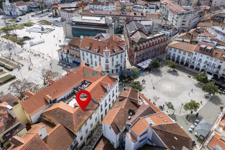 Prédio para Venda em Leiria, Pousos, Barreira e Cortes Foto 11