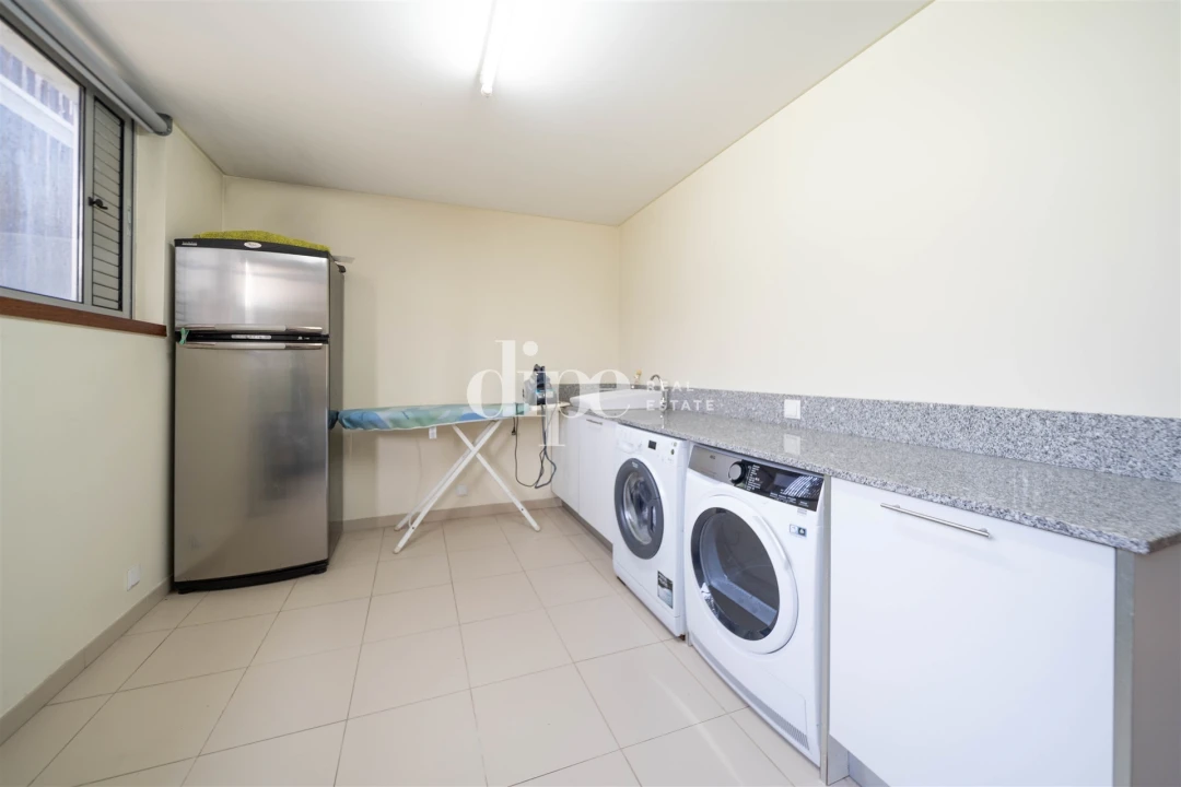 Moradia T3 para Venda em Azurem Foto 23