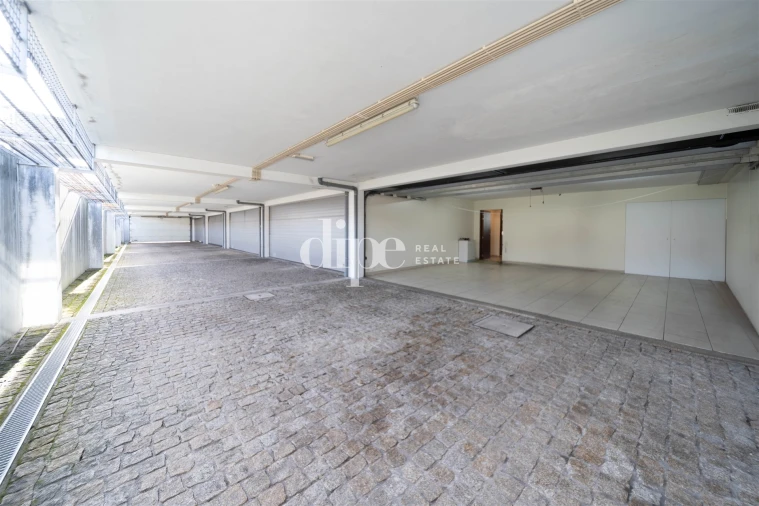 Moradia T3 para Venda em Azurem Foto 25