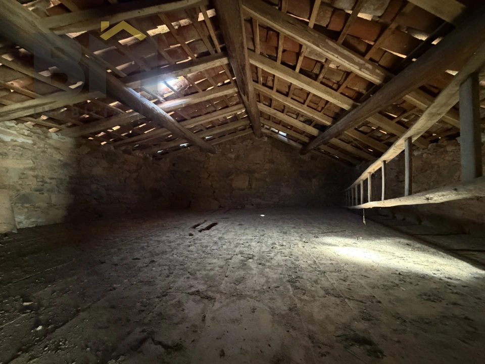 Moradia T2 para Venda em Oleiros-Amieira Foto 38