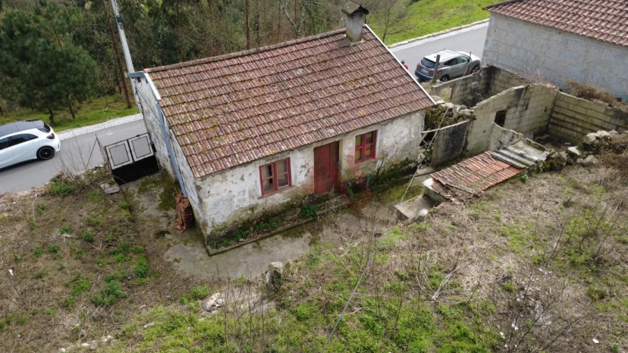 Moradia T3 para Venda em Fafe Foto 3