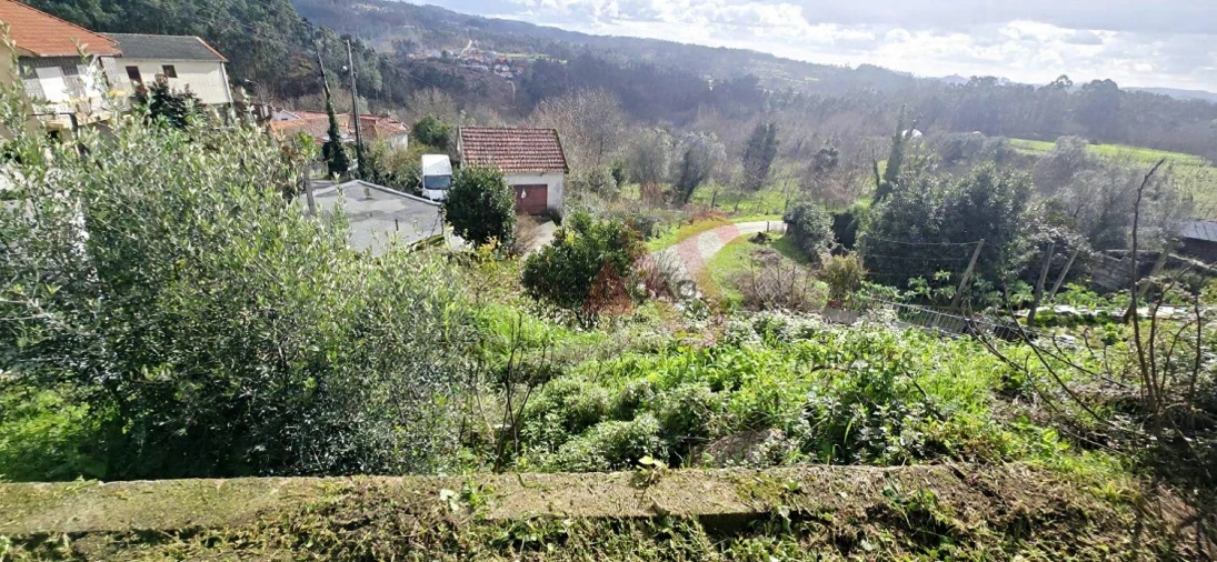 Moradia T2 para Venda em Quinchães Foto 8