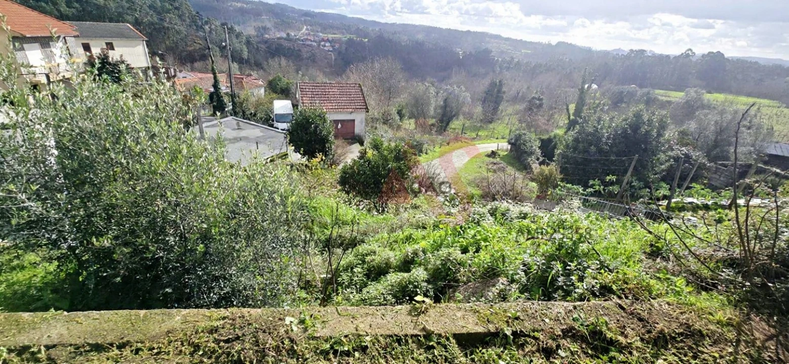 Moradia T2 para Venda em Quinchães Foto 8