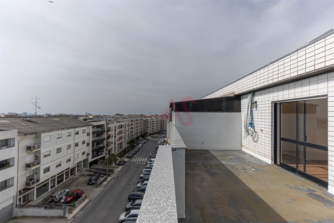 Apartamento T2 para Venda em Custóias, Leça do Balio e Guifões Foto 16