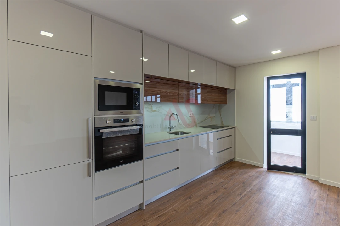 Apartamento T2 para Venda em Custóias, Leça do Balio e Guifões Foto 3