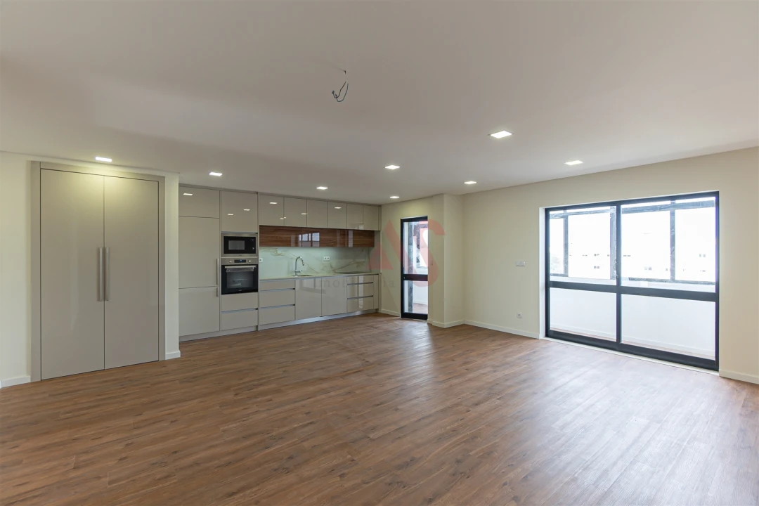 Apartamento T2 para Venda em Custóias, Leça do Balio e Guifões Foto 1