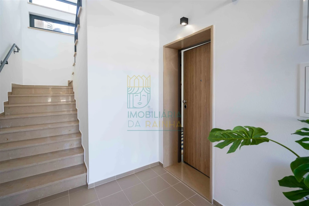 Apartamento T3 para Venda em Tornada e Salir do Porto Foto 18