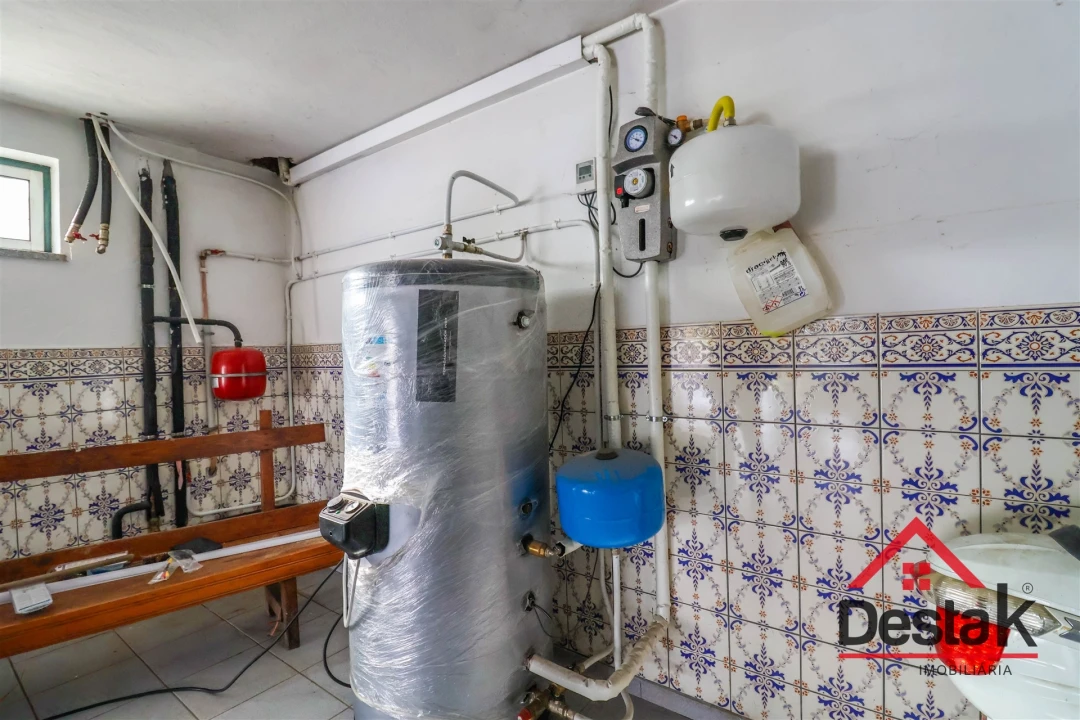 Moradia T3 para Venda em Rio de Loba Foto 19