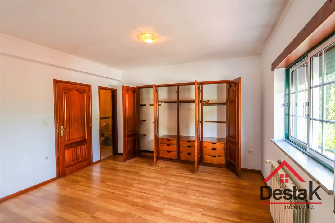 Moradia T3 para Venda em Rio de Loba Foto 11