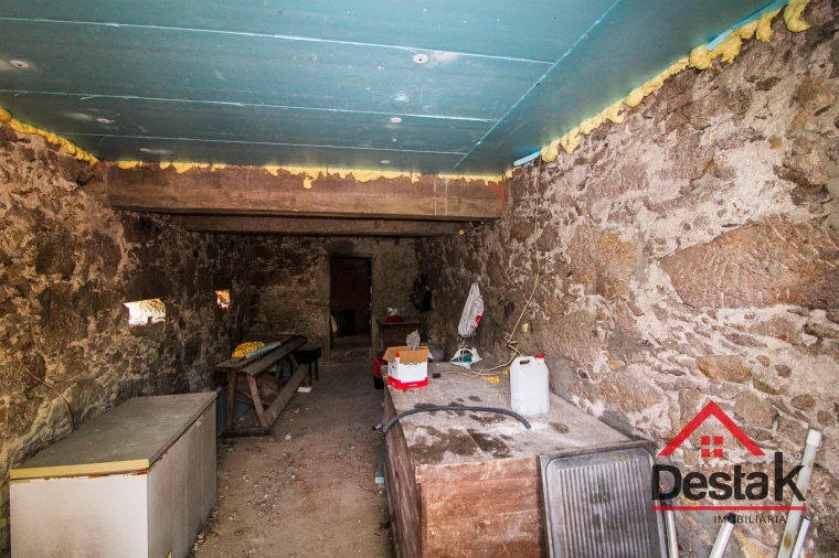 Quinta T3 para Arrendamento em Arcozelo das Maias Foto 41