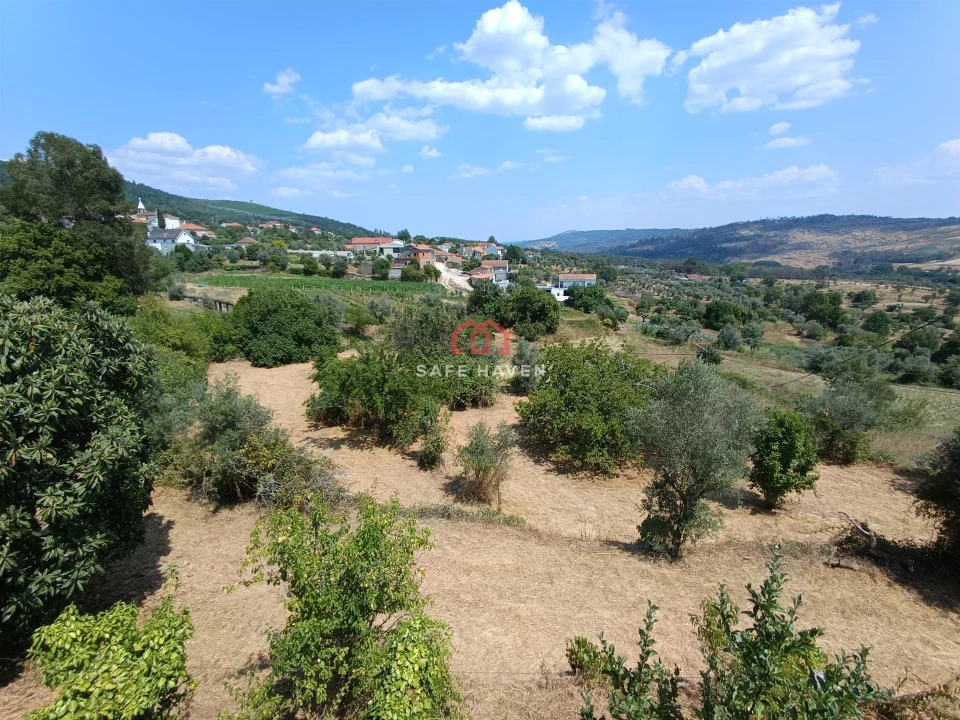 Moradia T3 para Venda em Real Foto 20