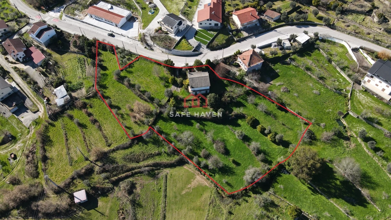 Moradia T3 para Venda em Real Foto 2