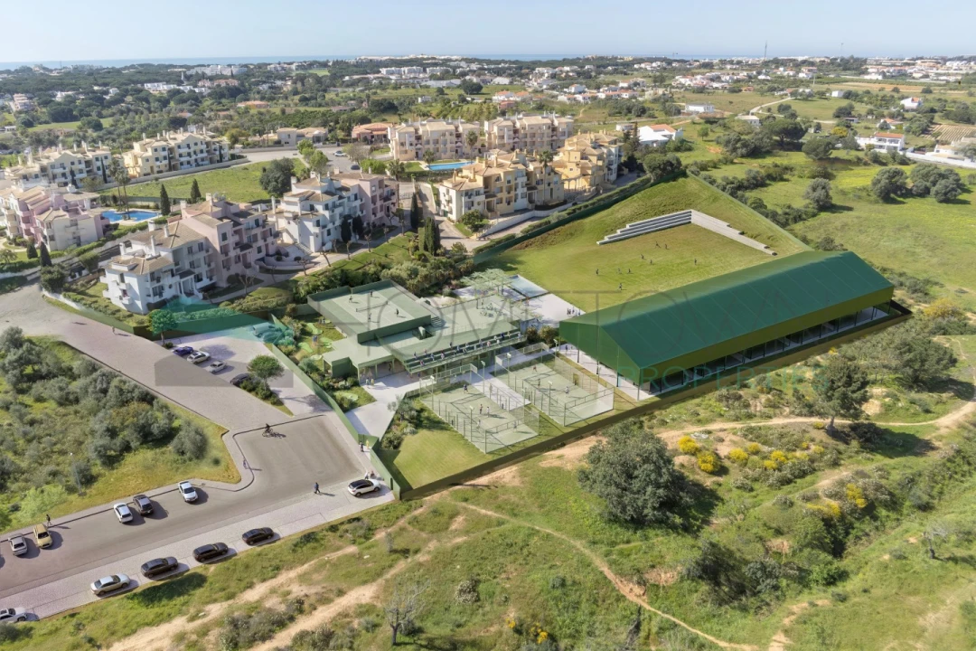 Terreno para Venda em Albufeira e Olhos de Água Foto 1