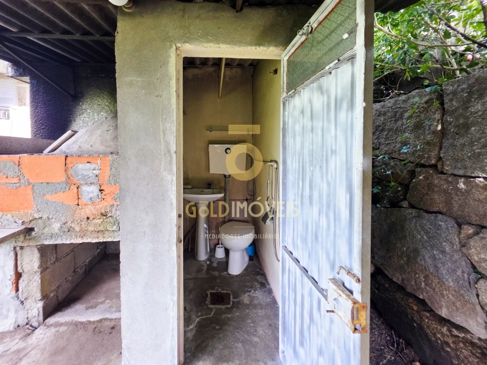 Moradia T2 para Venda em Alpendorada, Várzea e Torrão Foto 19