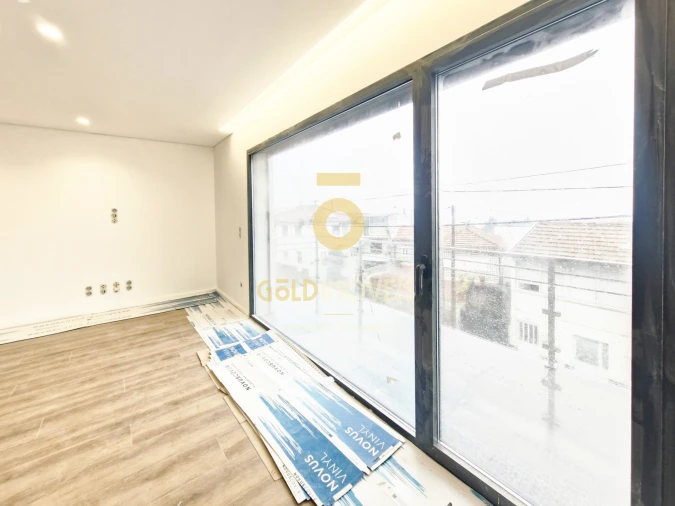 Apartamento T2 para Venda em Mansores Foto 3