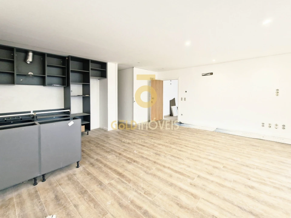 Apartamento T2 para Venda em Mansores Foto 2