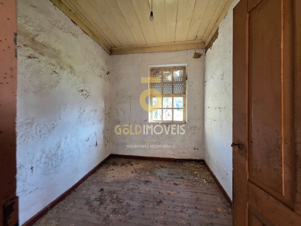 Moradia T2 para Venda em Fornelos Foto 5