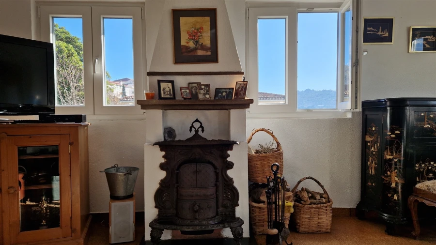 Moradia T6 para Venda em Santiago Maior Foto 16