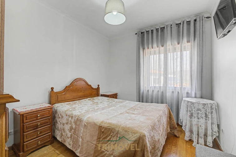 Apartamento T2 para Venda em São João da Madeira Foto 17